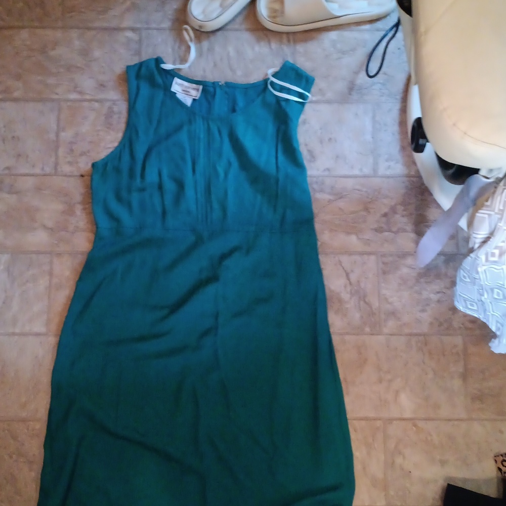 Karin Stephen's long dress. Beautiful dark teal color size 14P.